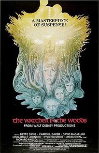 Olhos na Floresta (Mistério no Bosque) (The Watcher in the Woods) (1980)